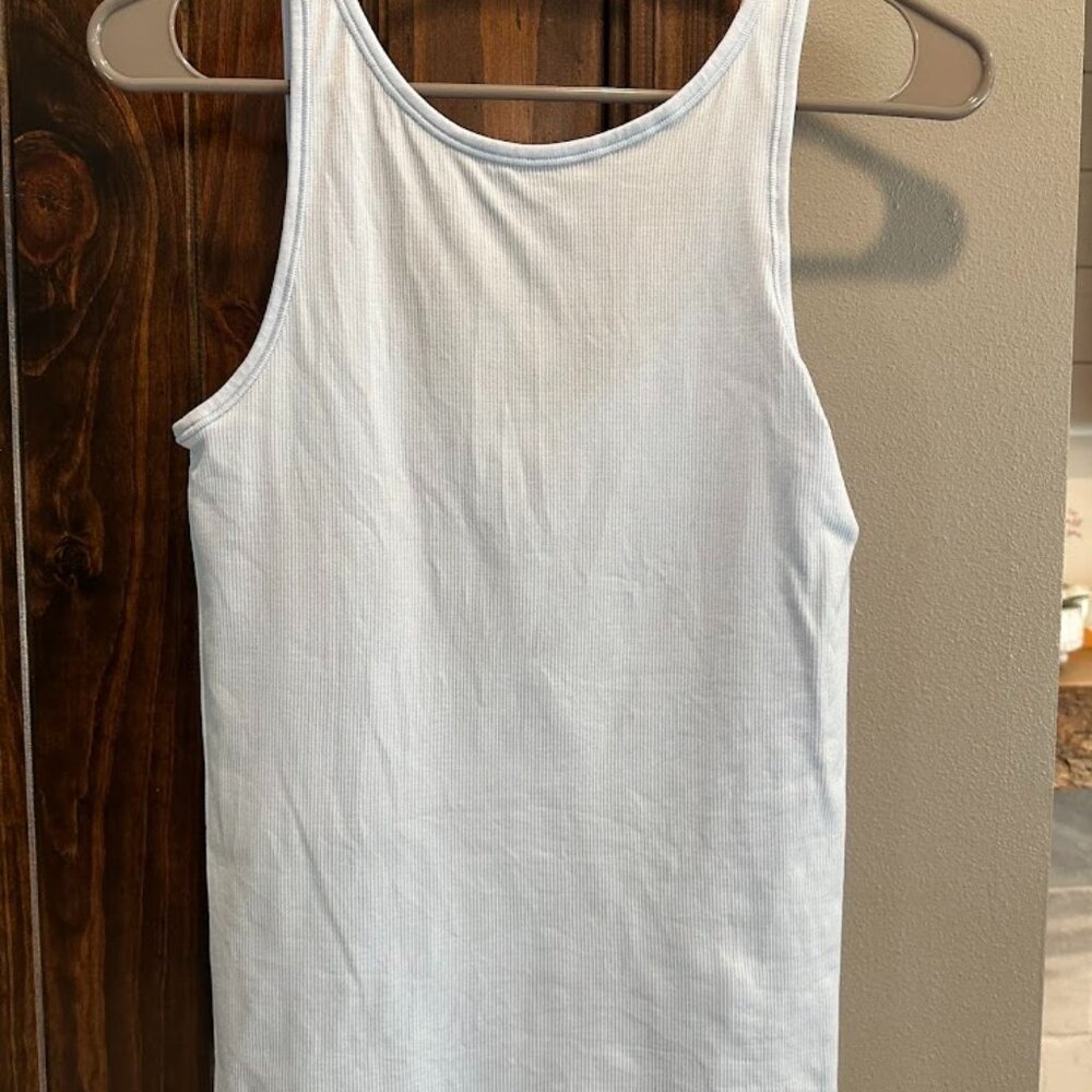 Lululemon tank top